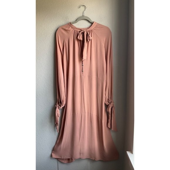 Zara trf womens size Medium maxi dress blush pink bows (see flaws) - Picture 2 of 11